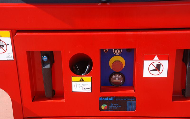 迷你自行剪叉型高空作業(yè)平臺(tái),XEM-MINI系列